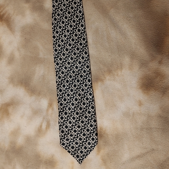 RETRO BROWN and CREAM GEOMETRIC SILK TIE MADE in ITALY by AVANZINI 4" - Picture 3 of 6